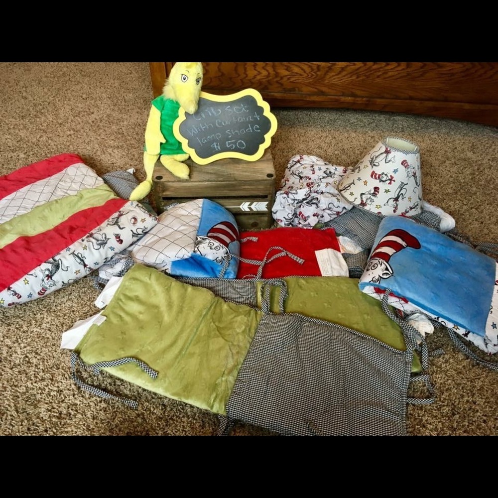 Infant Crib Set Dr Suess